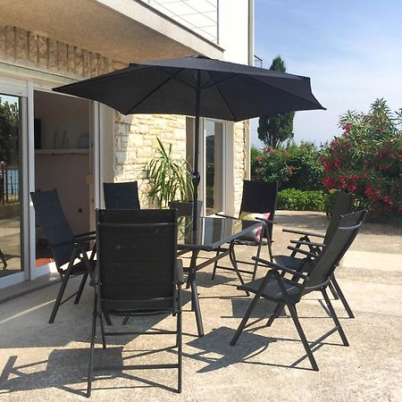 Ferienwohnung Elysium Pula Exterior foto