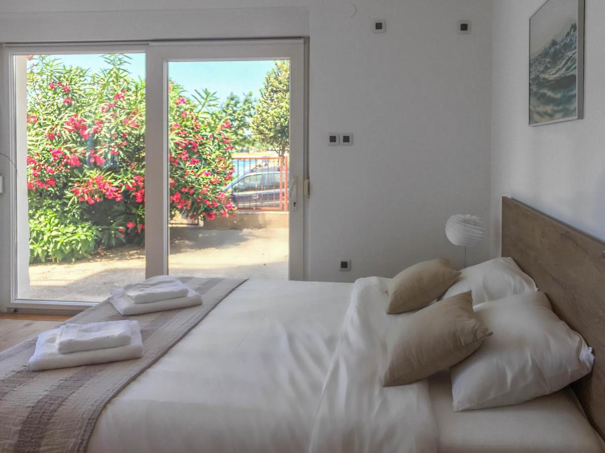 Ferienwohnung Elysium Pula Exterior foto
