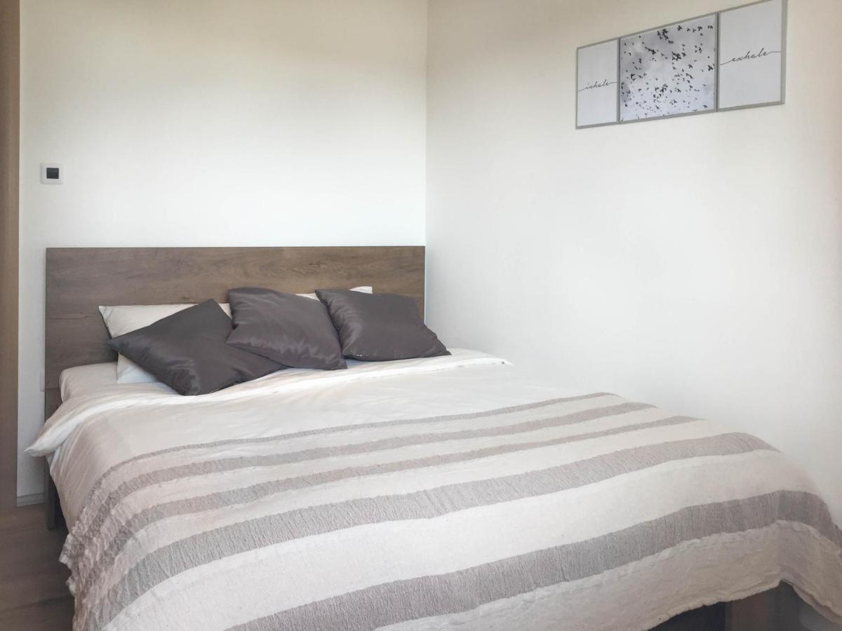 Ferienwohnung Elysium Pula Exterior foto